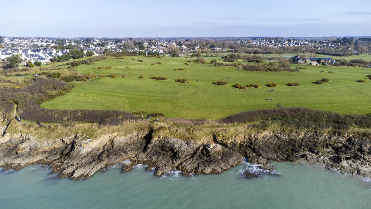La Ferme Du Golf, Gite Atypique Et Artistique Lancieux Esterno foto